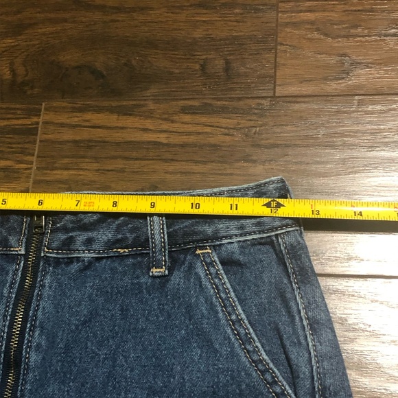 Hollister high rise mini Jean skirt - Picture 4 of 5